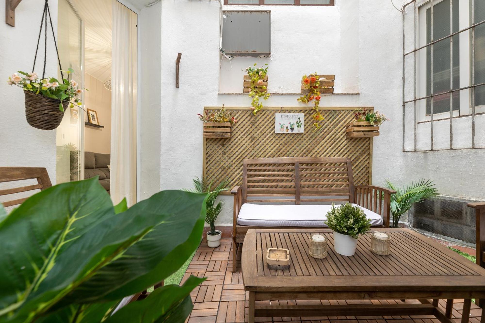 Апартаменты El Patio Del Arquitecto Гранада Экстерьер фото